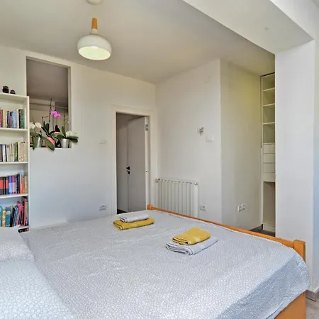 Elda 2144 Apartmán Pula